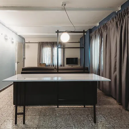 Eins - Center Apartamento Limassol