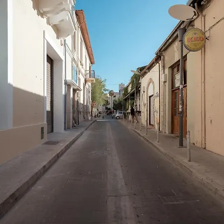 Eins - Center Lemesos