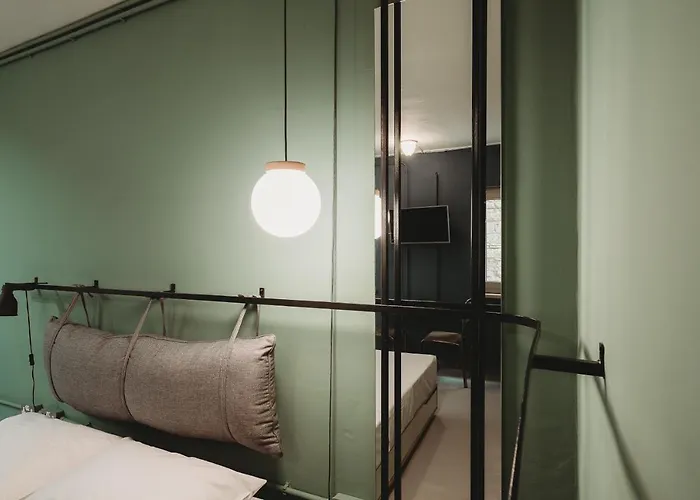 Eins - Center リマソール